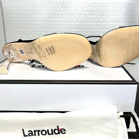 NEW Larroude Gloria Disco Sandal In Black Suede and Vinyl Size 6 - Picture 7 of 10